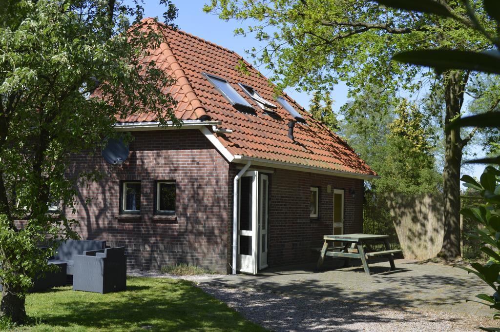Villa Rikobravo Meppen Exterior foto